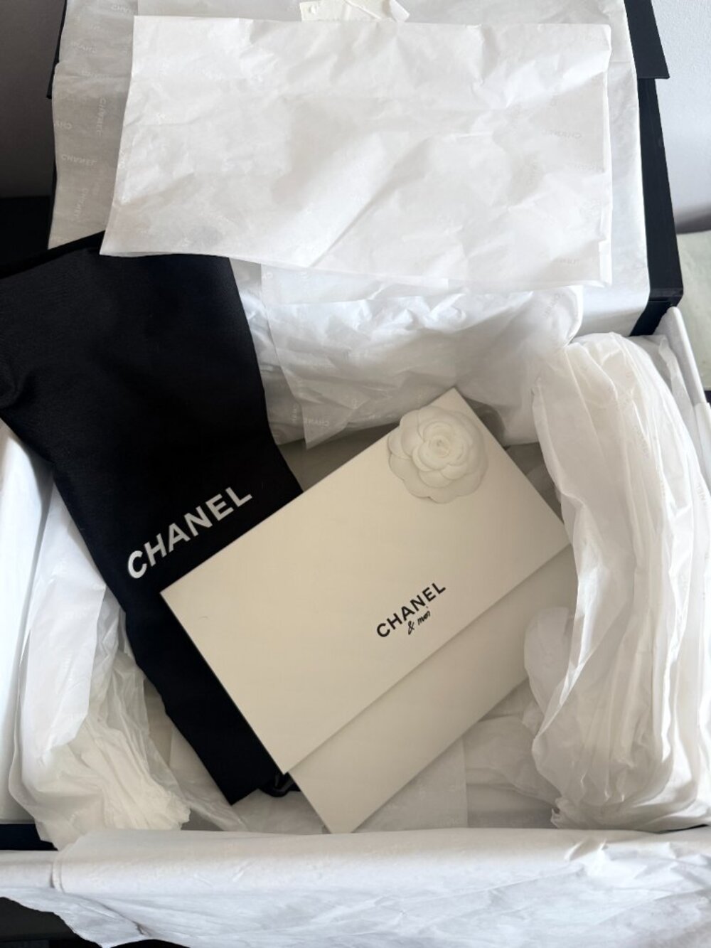 *RARE* Chanel 25 Mini Dark Brown Suede Calfskin Gold Hardware - Full Set - Picture 16 of 17